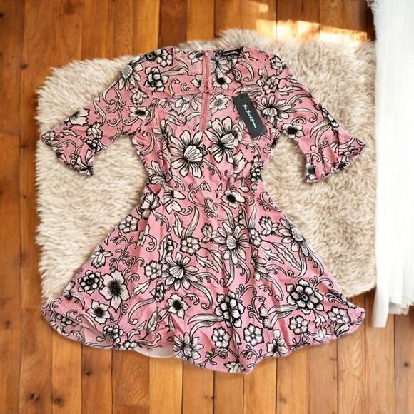 (50% OFF) NWT For Love & Lemons Ayla Laced Up Dress in Pink Print S MSRP $250 - Picture 7 of 8
